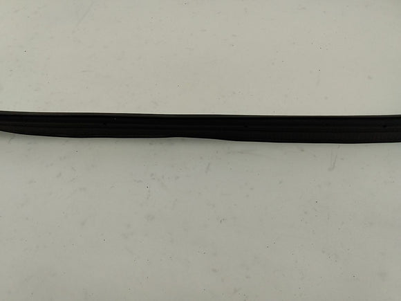 Alfa Romeo Giulia Trunk Seal Molding Weather Strip