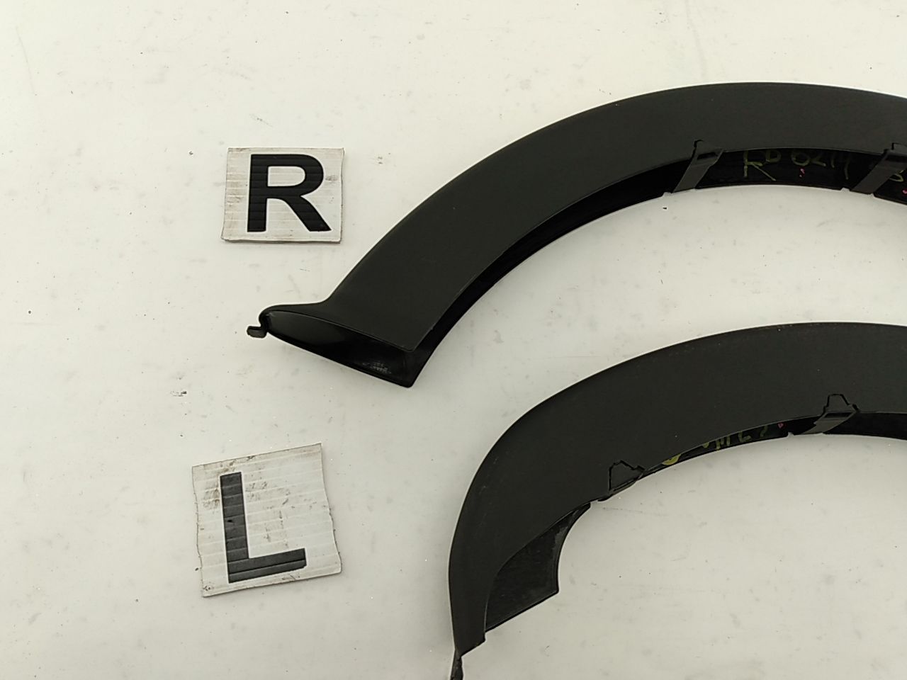 Alfa Romeo Giulia Pair Of Trunk Hinge Trim Covers