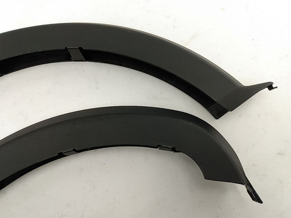 Alfa Romeo Giulia Pair Of Trunk Hinge Trim Covers