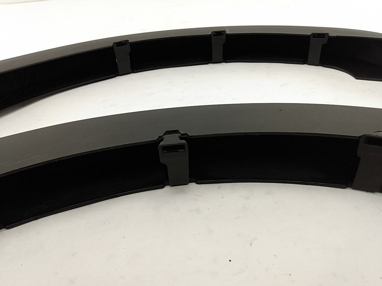 Alfa Romeo Giulia Pair Of Rear Trunk Hinge Covers