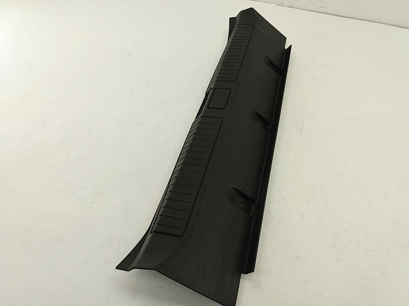 Alfa Romeo Giulia Rear Trunk Scuff Plate Trim