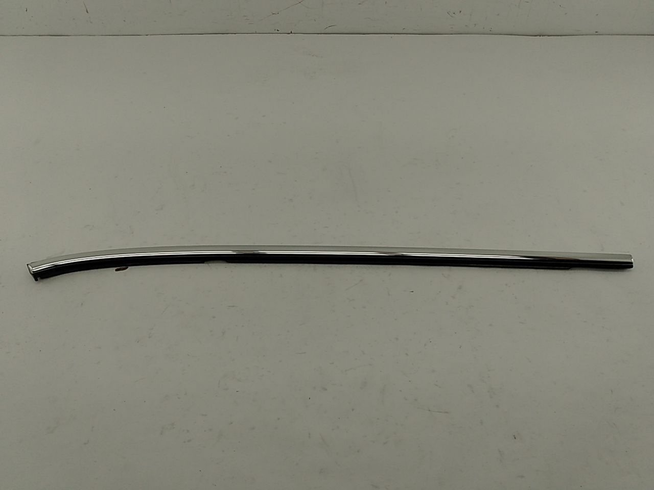 Alfa Romeo Giulia Driver Left Rear Exterior Door Window Molding Trim - 0