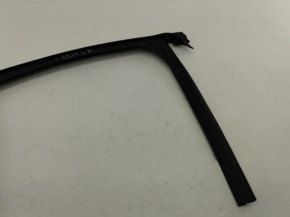 Alfa Romeo Giulia Driver Left Rear Upper Door Seal Molding