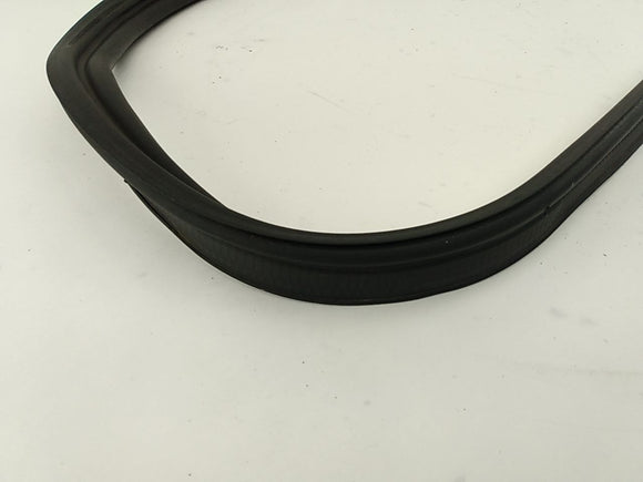 Alfa Romeo Giulia Trunk Seal Molding Weather Strip