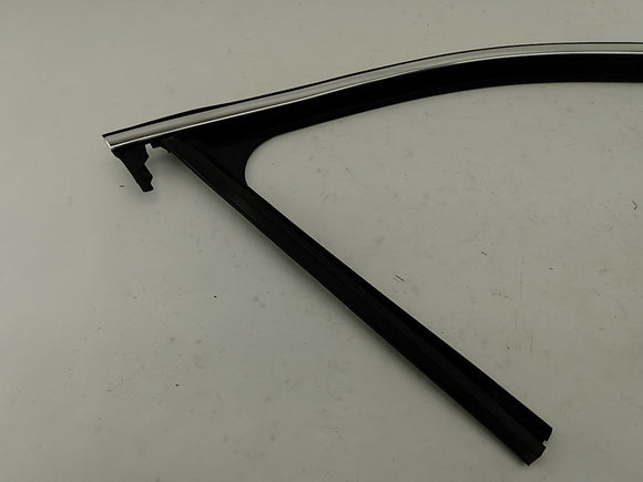 Alfa Romeo Giulia Passenger Right Front Upper Door Seal Molding