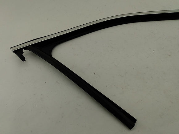 Alfa Romeo Giulia Passenger Right Front Upper Door Seal Molding
