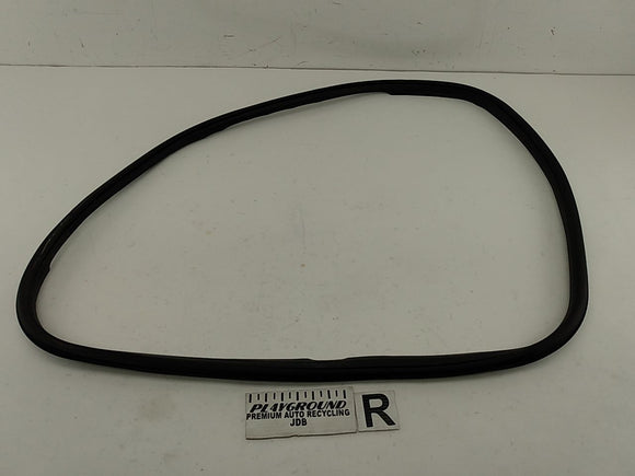 Alfa Romeo Giulia Passenger Right Rear Door Seal Moulding Weather Strip
