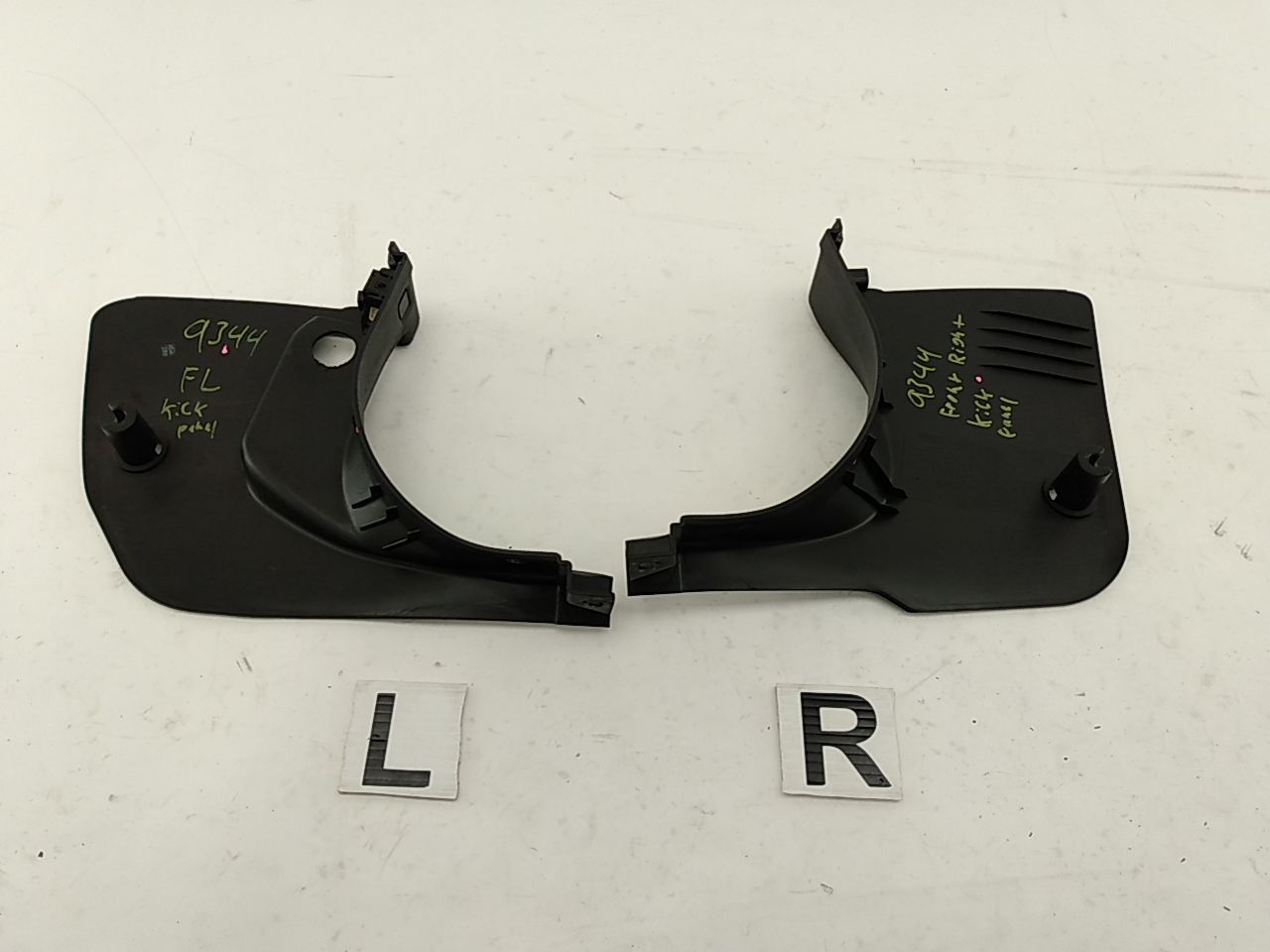Alfa Romeo Giulia Pair Of Front Lower Kick Panel Trims