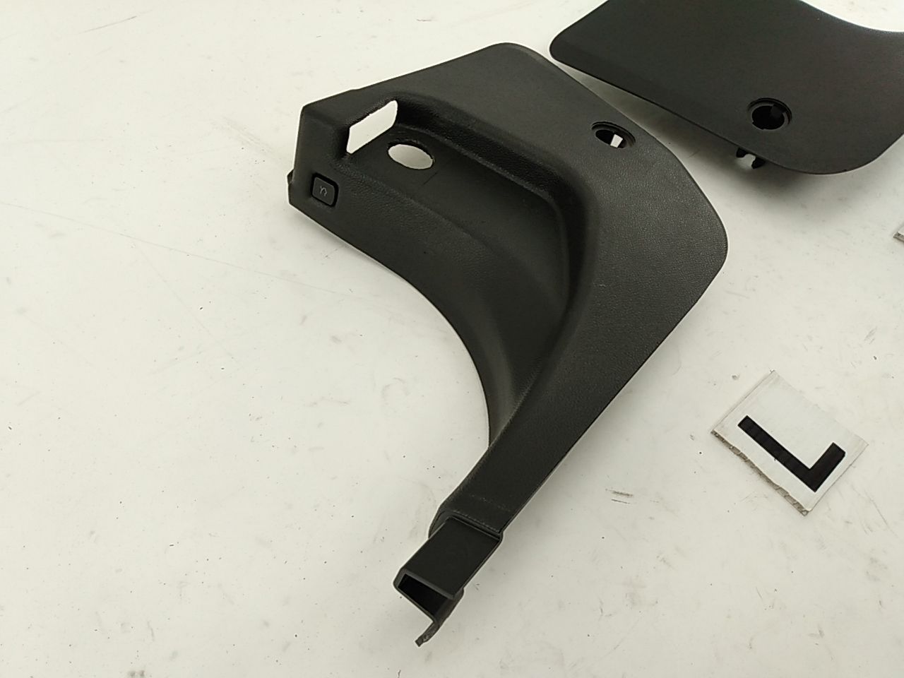 Alfa Romeo Giulia Pair Of Front Lower Kick Panel Trims