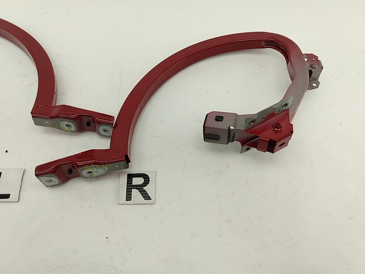 Alfa Romeo Giulia Pair Of Rear Trunk Lid Hinges