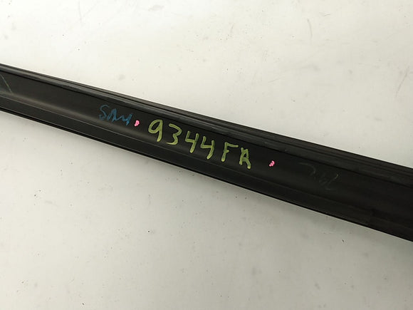 Alfa Romeo Giulia Passenger Right Front Upper Door Window Seal