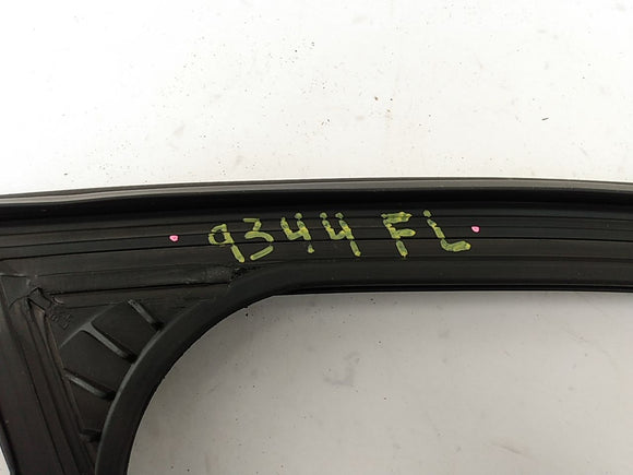 Alfa Romeo Giulia Driver Left Front Upper Door Window Seal