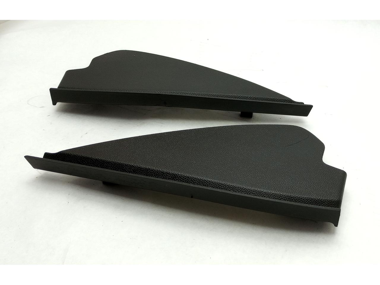 Alfa Romeo Giulia Pair Of Dashboard End Caps