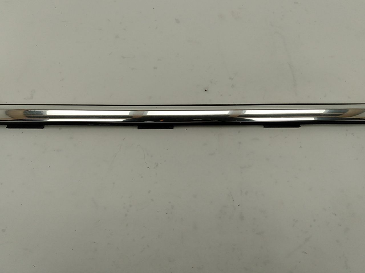 Alfa Romeo Giulia Driver Left Front Exterior Door Window Molding Trim
