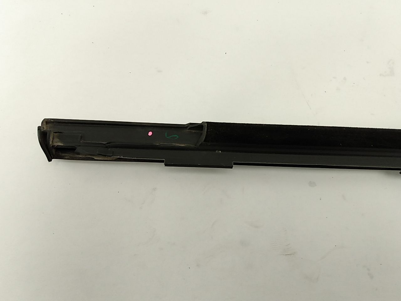 Alfa Romeo Giulia Driver Left Front Exterior Door Window Molding Trim