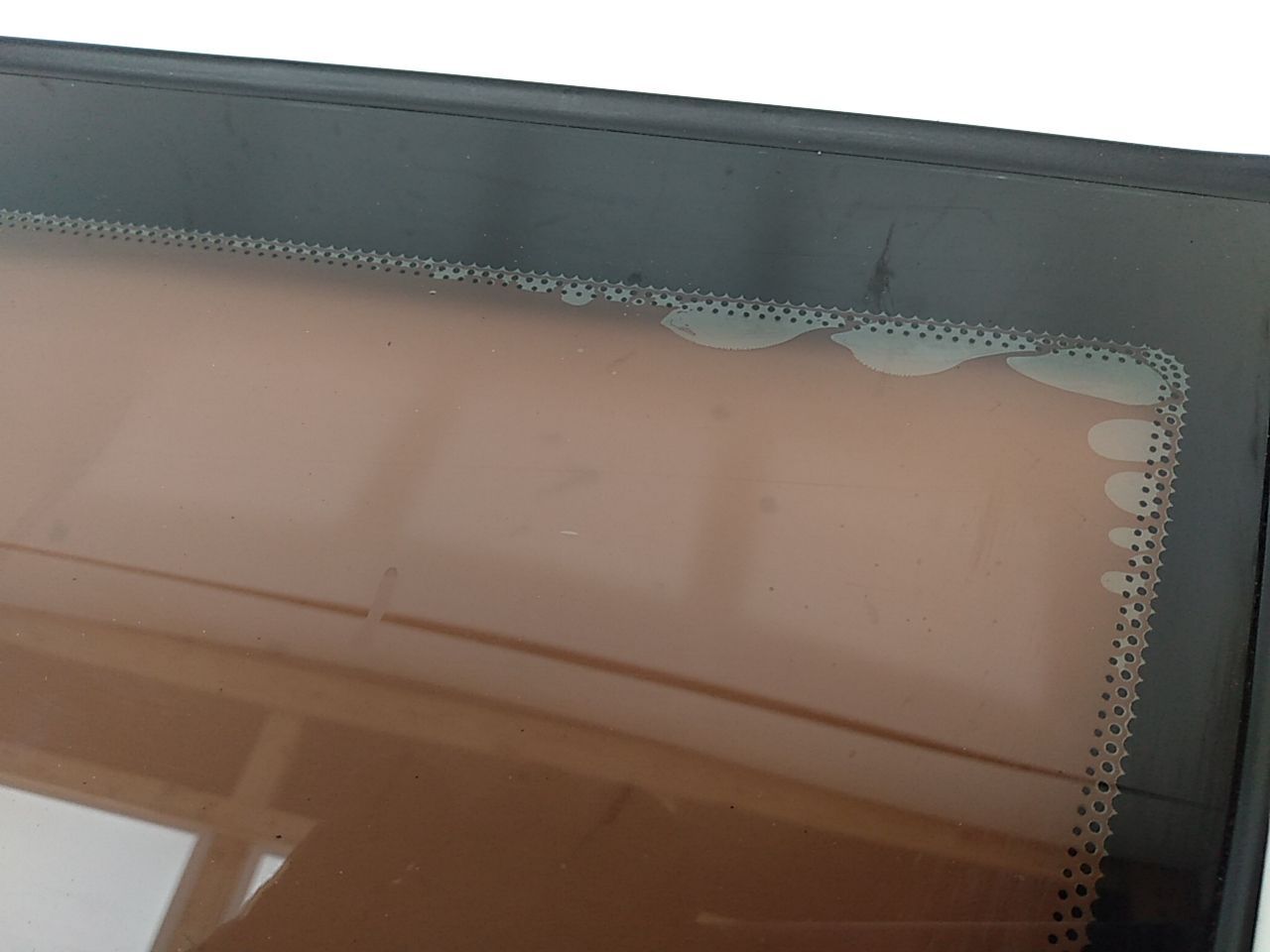 Volvo V70 Passenger Right Rear Quarter Glass
