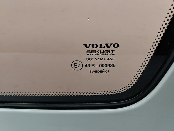 Volvo V70 Passenger Right Rear Quarter Glass