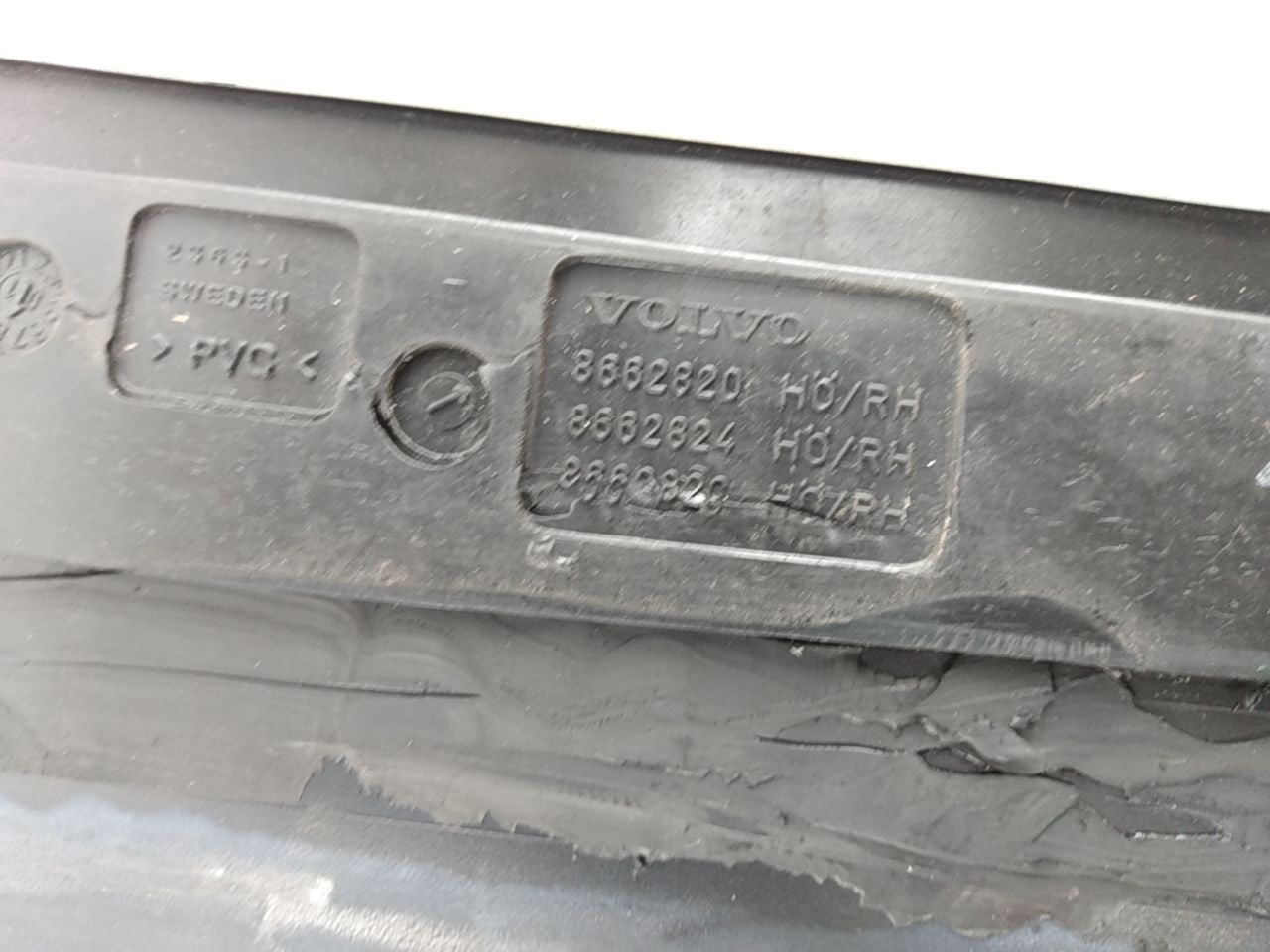 Volvo V70 Passenger Right Rear Quarter Glass
