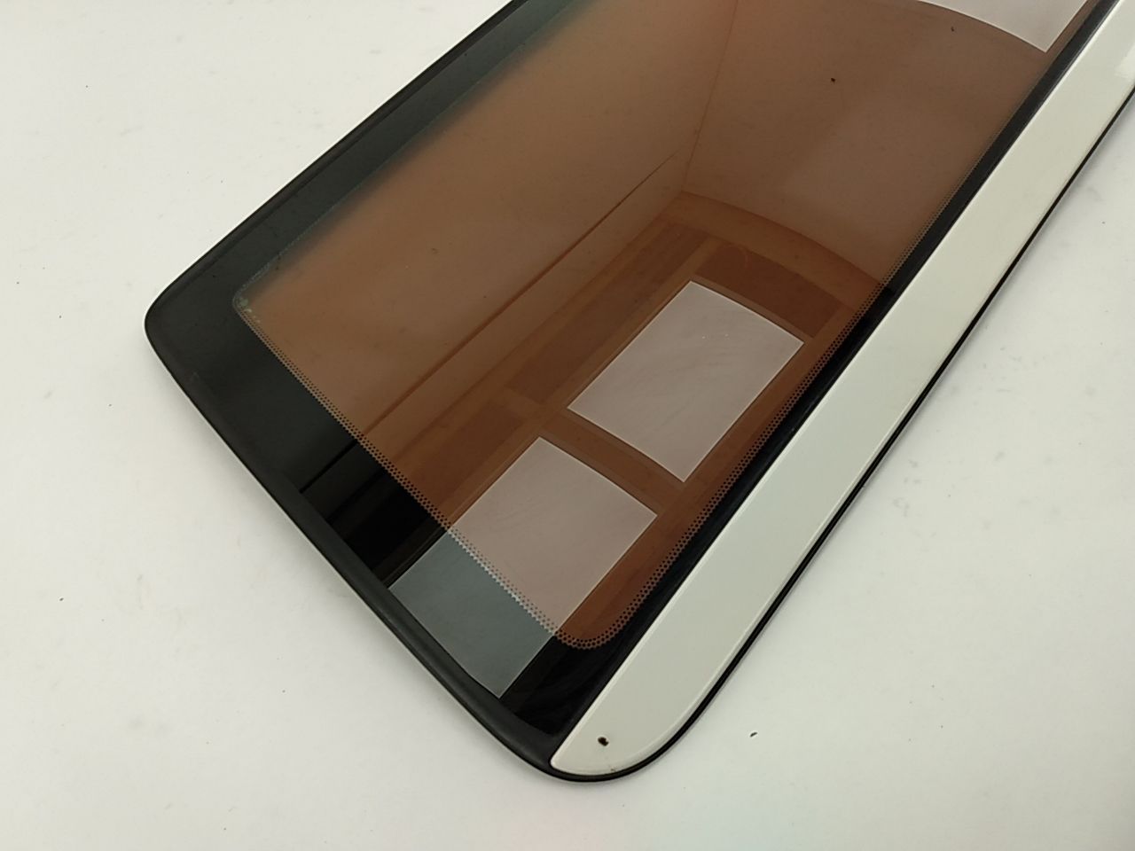 Volvo V70 Passenger Right Rear Quarter Glass