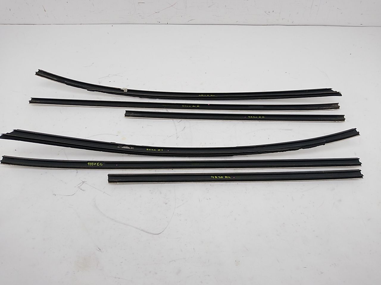 Volvo V70 Set Of Front And Rear Window Seal Mouldings - 0