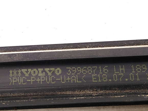 Volvo V70 Set Of Front And Rear Window Seal Mouldings