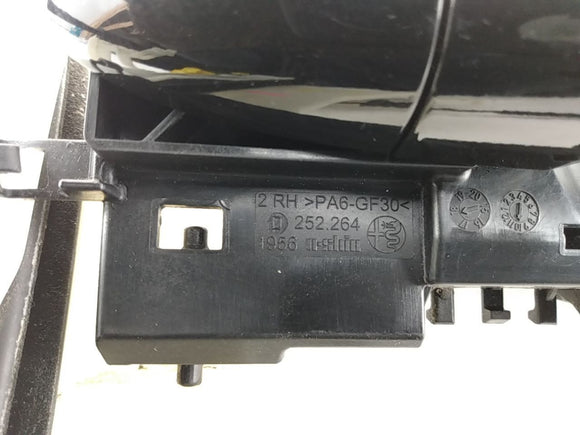 Alfa Romeo Giulia Passenger Right Front  Exterior Door Handle