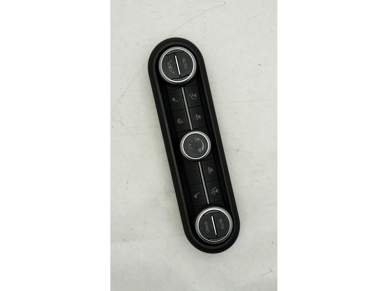 Alfa Romeo Giulia HVAC Climate Control Switch