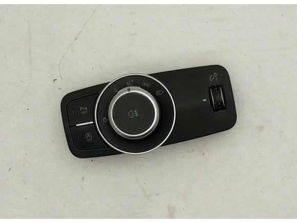 Alfa Romeo Giulia Headlight Switch Control