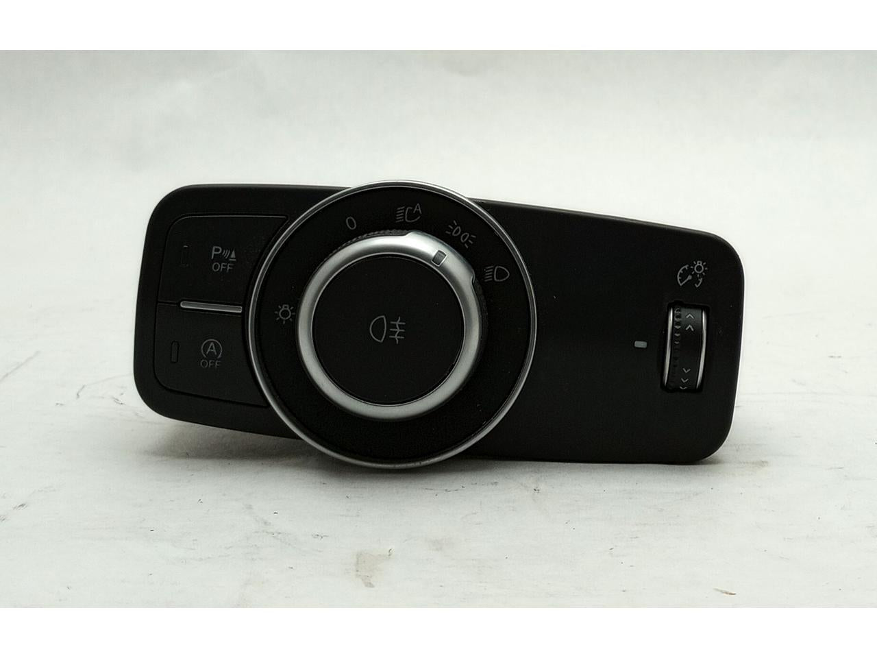 Alfa Romeo Giulia Headlight Switch Control