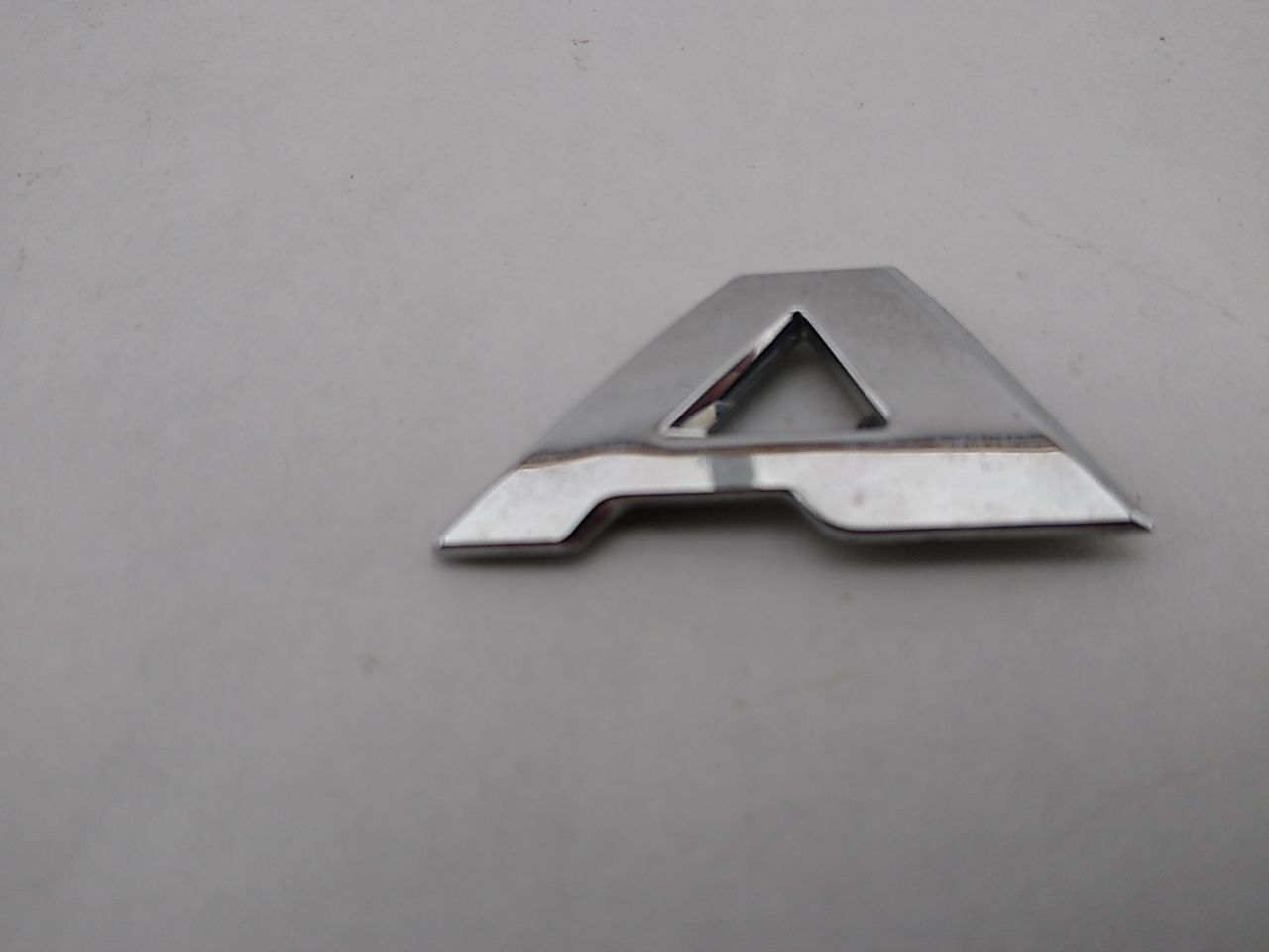 Alfa Romeo Giulia Trunk Giulia Emblem