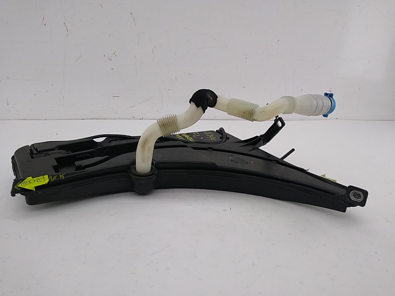 Alfa Romeo Giulia Washer Fluid Reservoir Tank