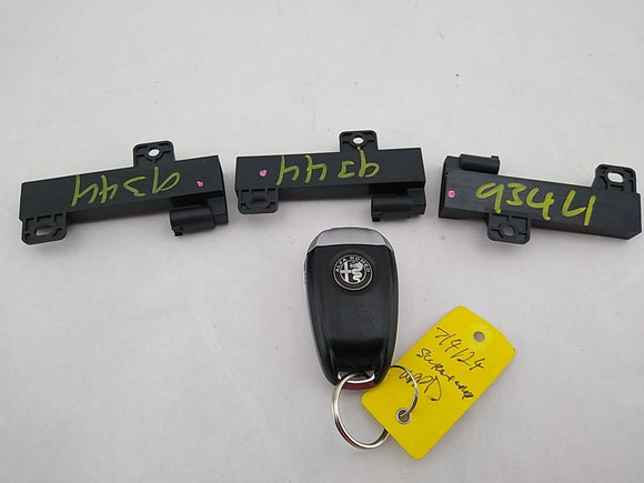 Alfa Romeo Giulia Set Of Passive Entry Antenna