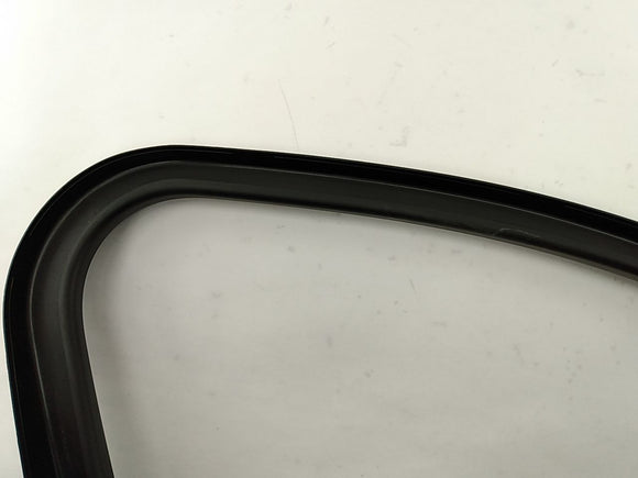 Alfa Romeo Giulia Passenger Right Front Door Window Frame Trim