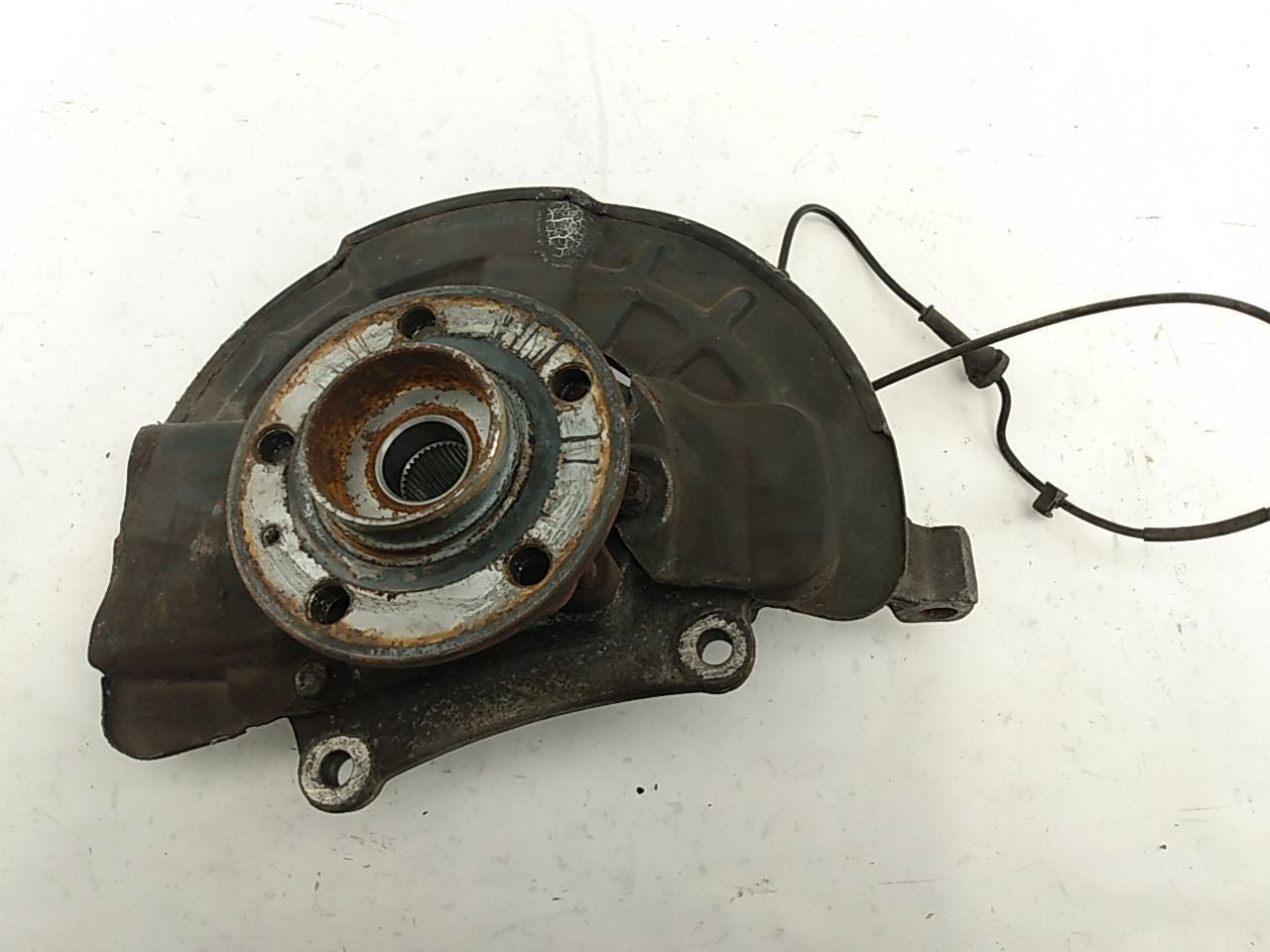 Volvo V70 Passenger Right Front Spindle Knucke Hub - 0