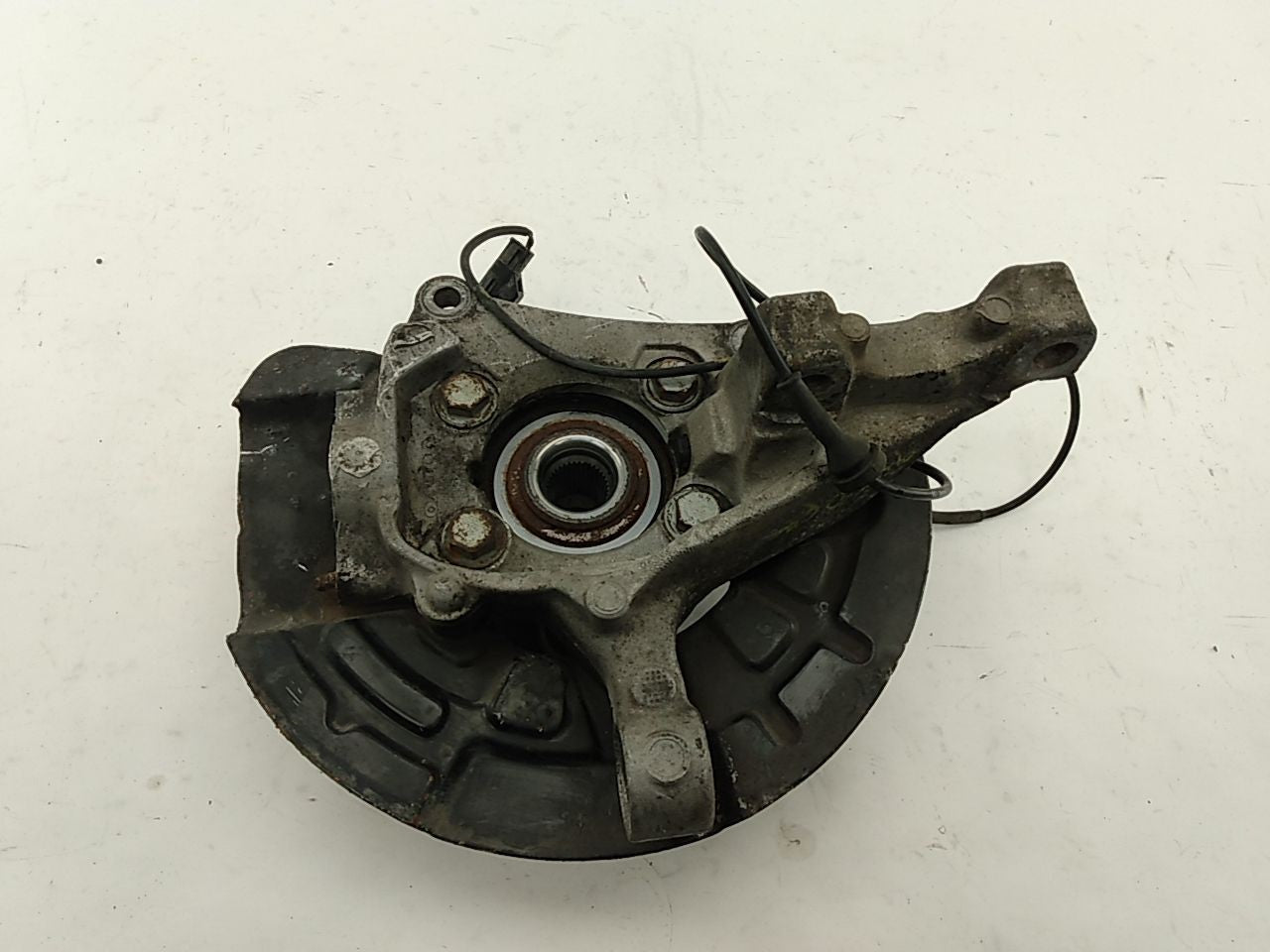 Volvo V70 Passenger Right Front Spindle Knucke Hub