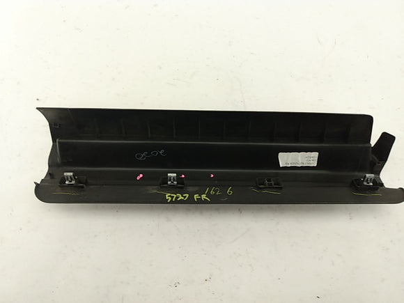 Pontiac Solstice Passenger Right Front Door Sill Step Plate Trim