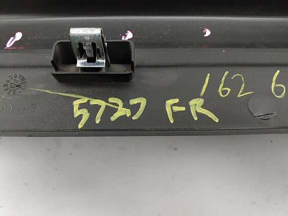 Pontiac Solstice Passenger Right Front Door Sill Step Plate Trim