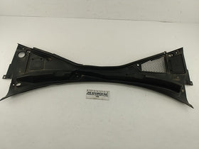 Alfa Romeo Giulia Windshield Wiper Cowl Panel
