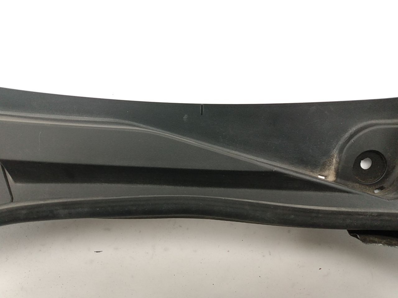 Alfa Romeo Giulia Windshield Wiper Cowl Panel