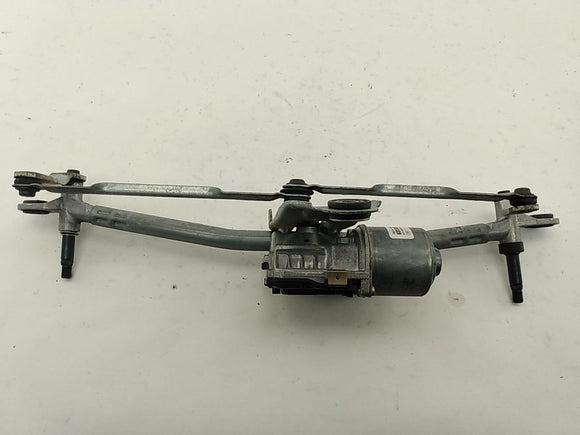 Alfa Romeo Giulia Front Windshield Wiper Transmission And Motor