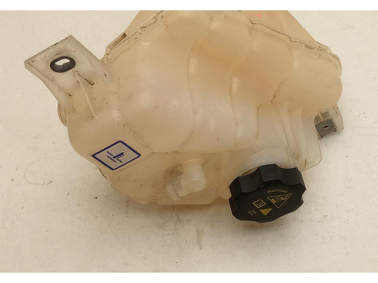 Alfa Romeo Giulia Water Coolant Reservoir