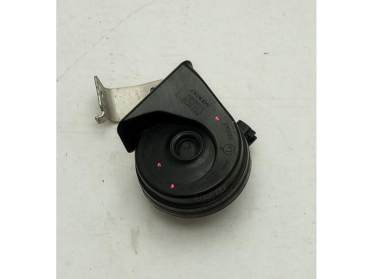 Alfa Romeo Giulia Passenger Right Front Horn