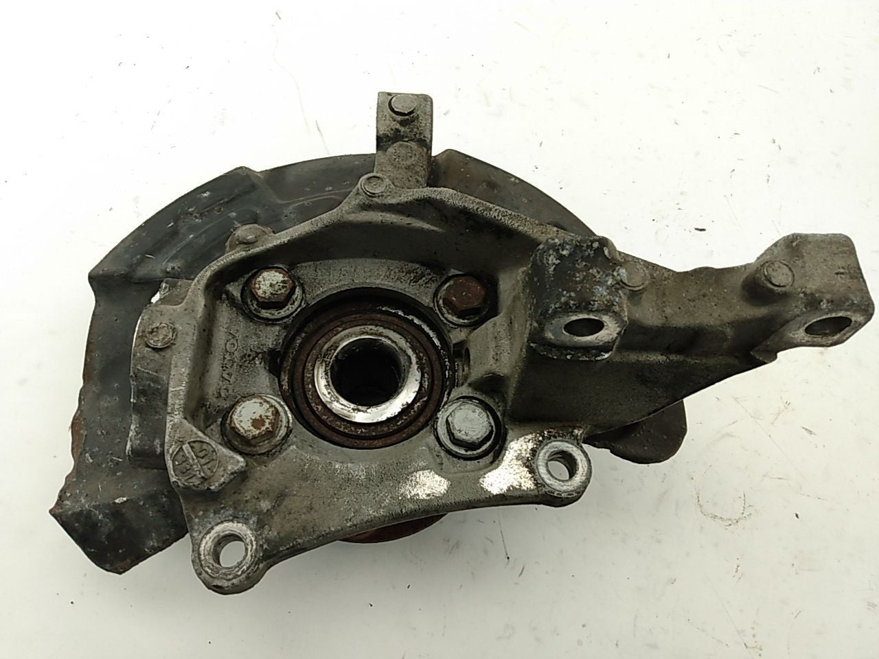 Volvo V70 Driver Left Front Spindle Knuckle Hub