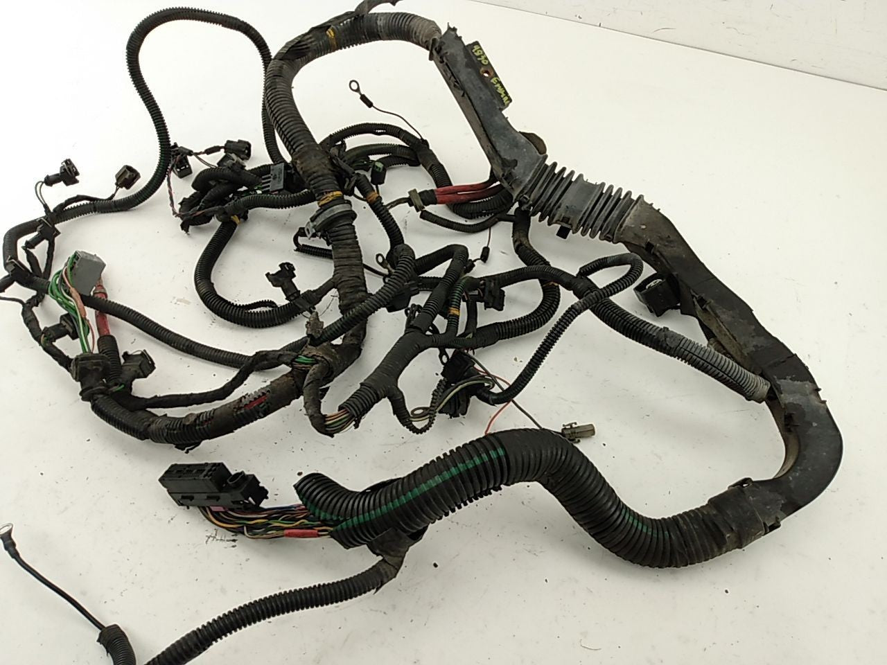 Volvo V70 Engine Wire Harness