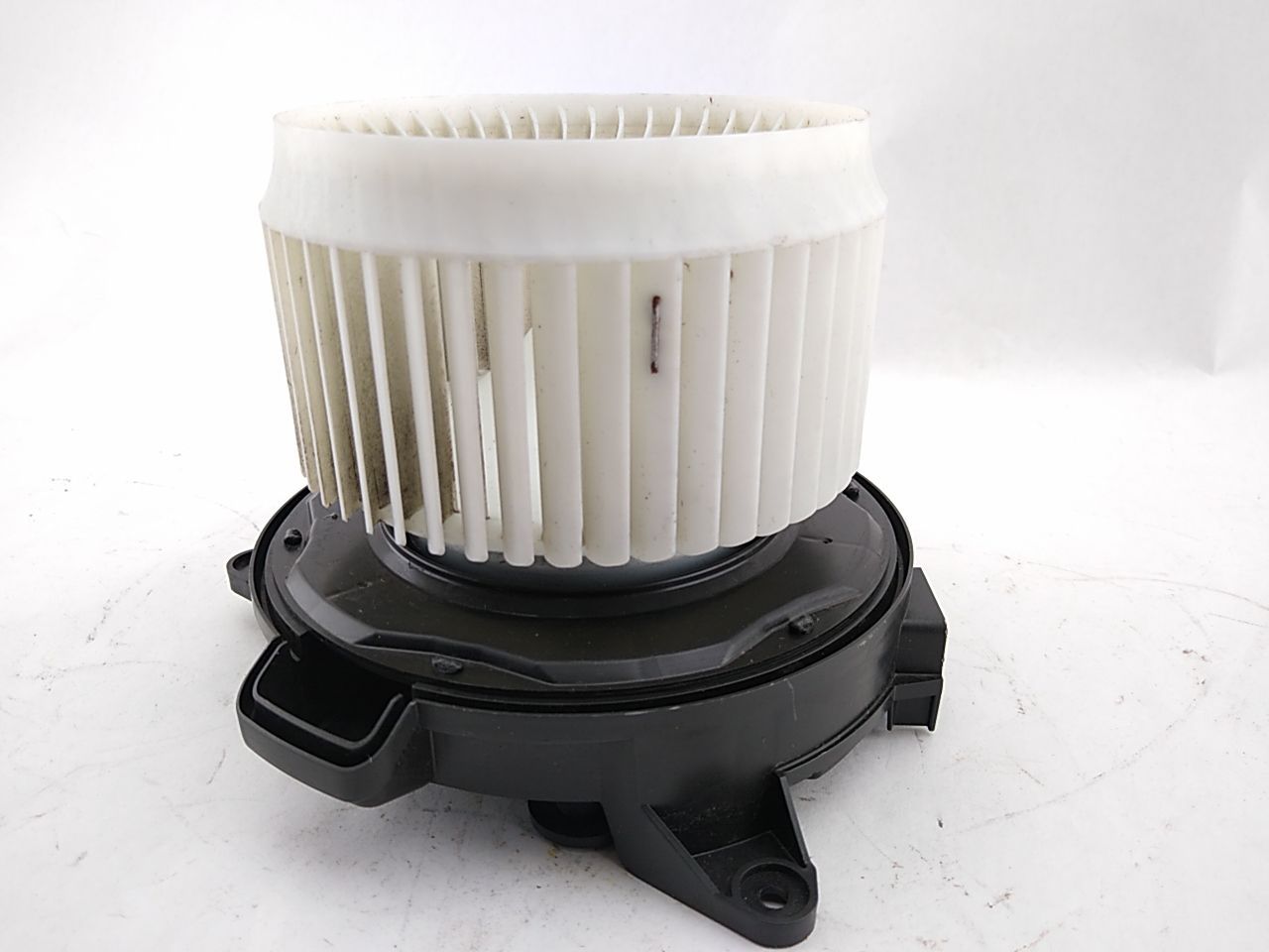 Alfa Romeo Giulia HVAC Blower Motor Fan