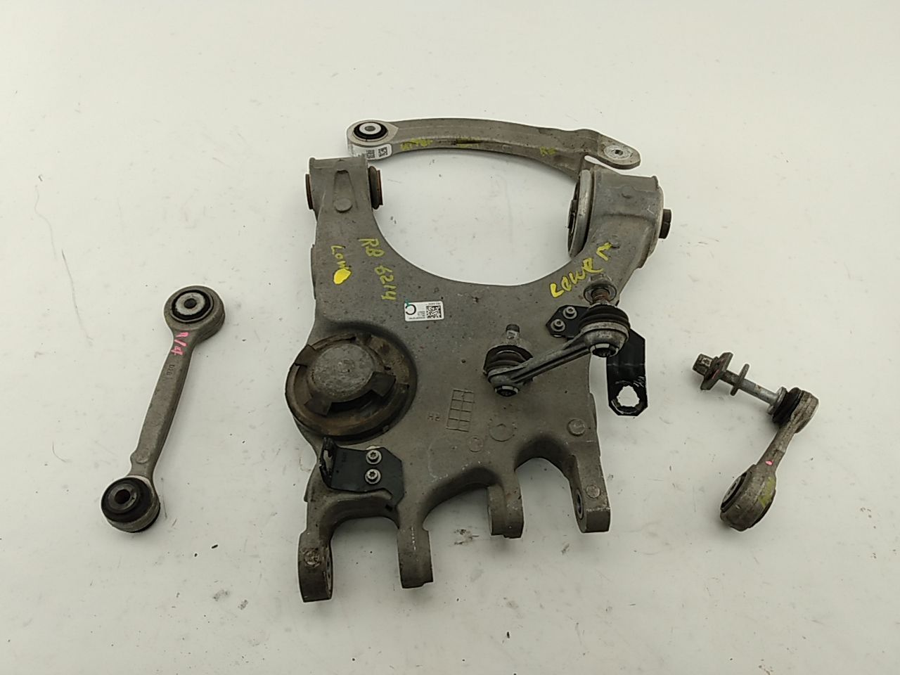 Alfa Romeo Giulia Set Of Passenger Right Rear Lower Control Arms - 0