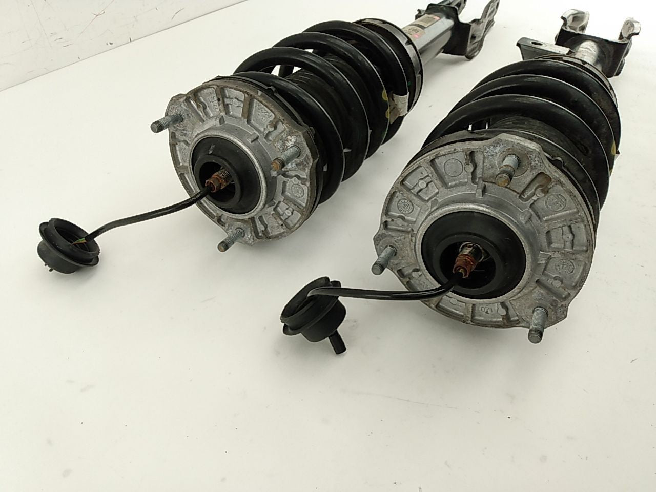 Alfa Romeo Giulia Pair Of Front Shock Absorbers - 0