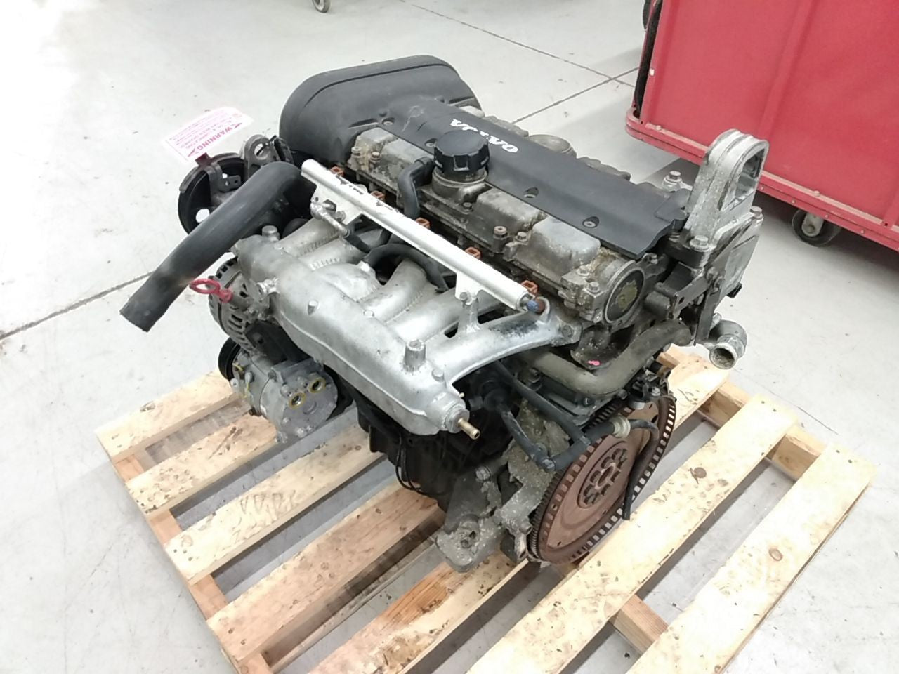 Volvo V70 Engine Assembly