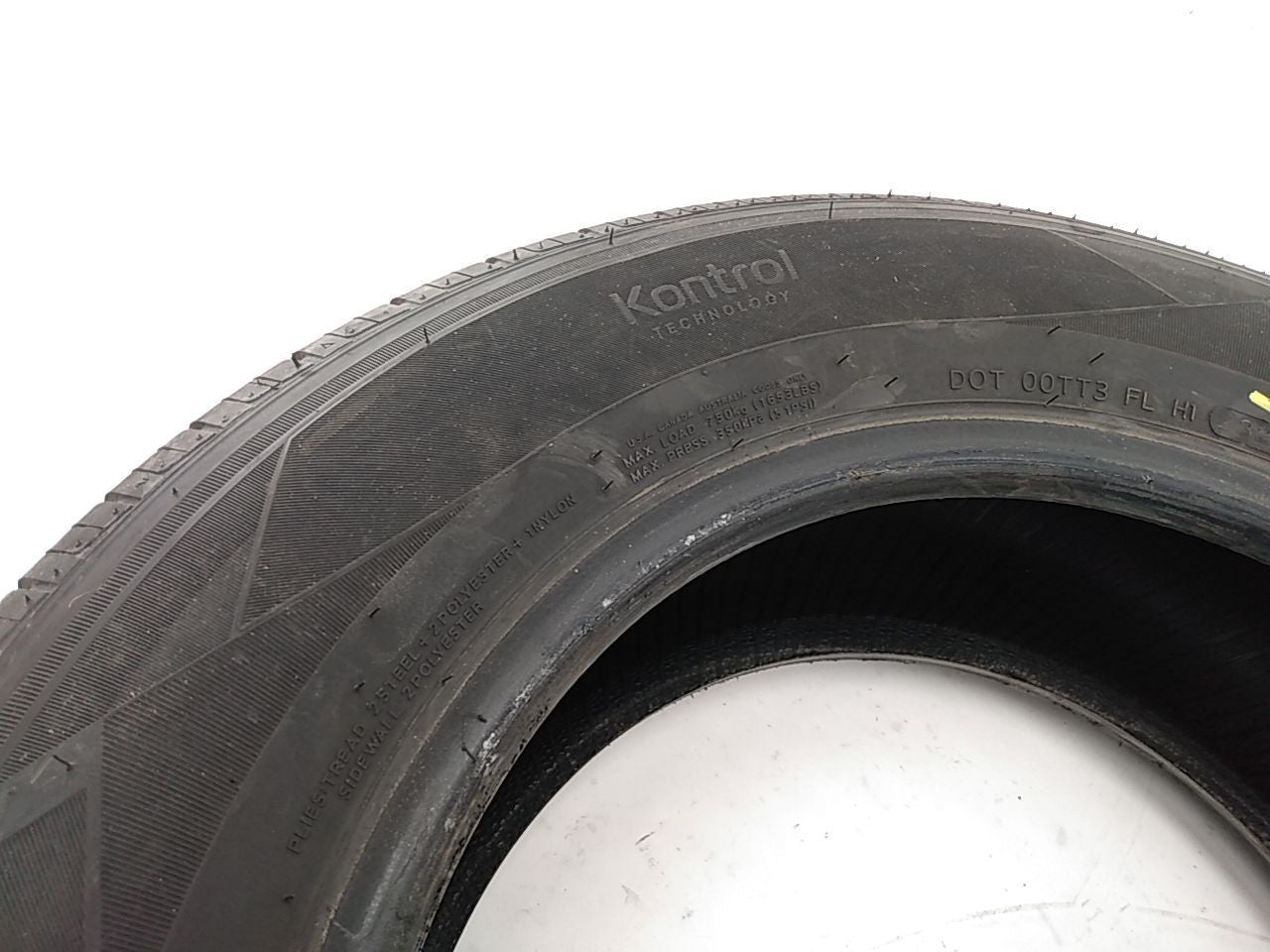 Volvo V70 Single Tire Hankook Kinergy PT