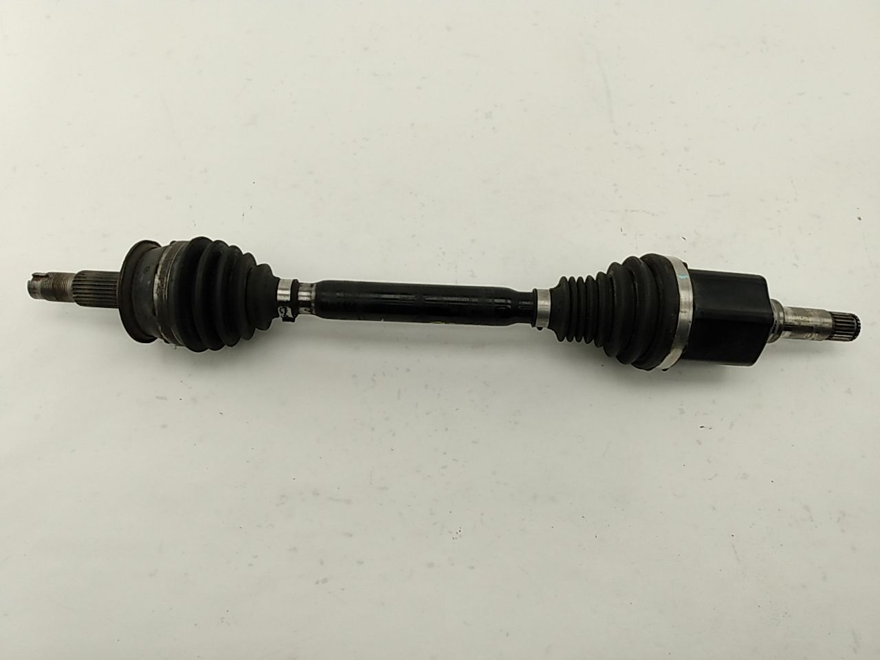 Alfa Romeo Giulia Passenger Right Front Axle Drive Shaft